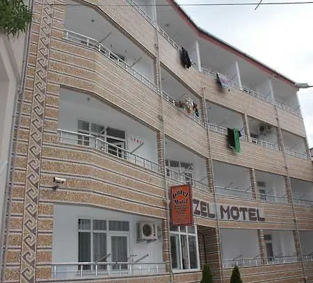 アパートホテル Guzel *