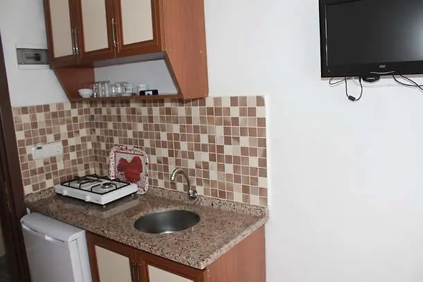 Guzel Aparthotel Türkeli